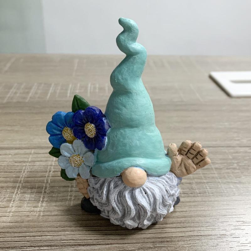 5Pcs Resin Faceless Gnome Figurine Set Floral Hat Country Mini Dwarf Statues Holiday Garden Tabletop Decor Gift