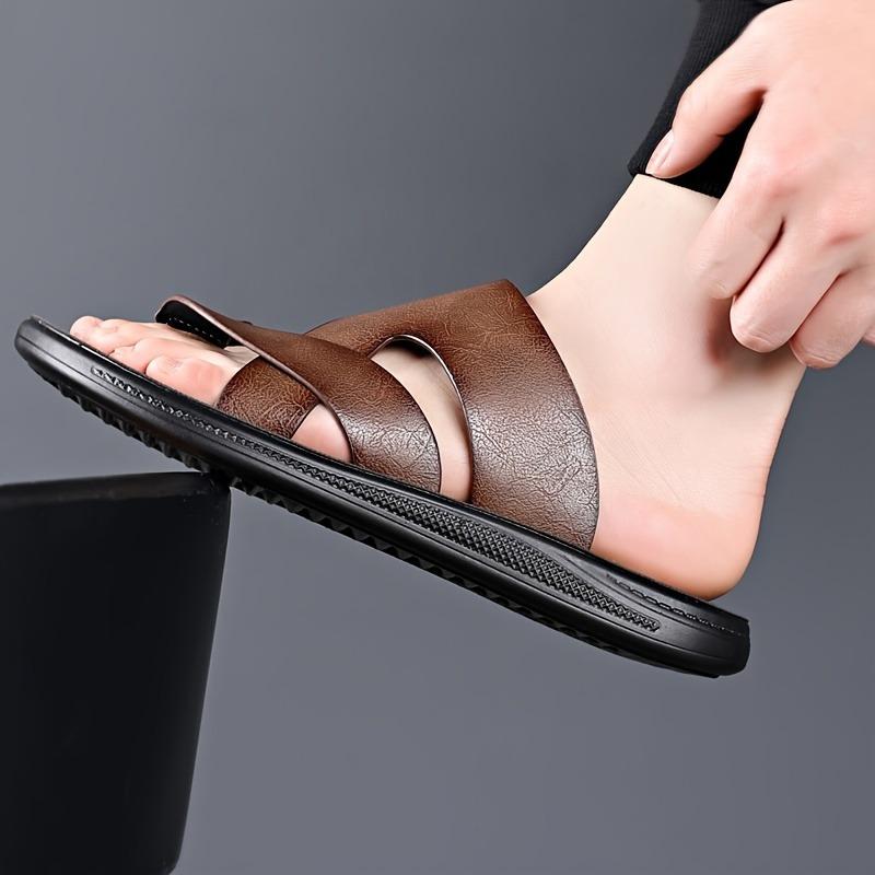 Men's Flat Slippers New Outdoor Breathable Casual Soft Sole Beach Shoes Lightweight Comfort Fashion Non Slip Male Sandals