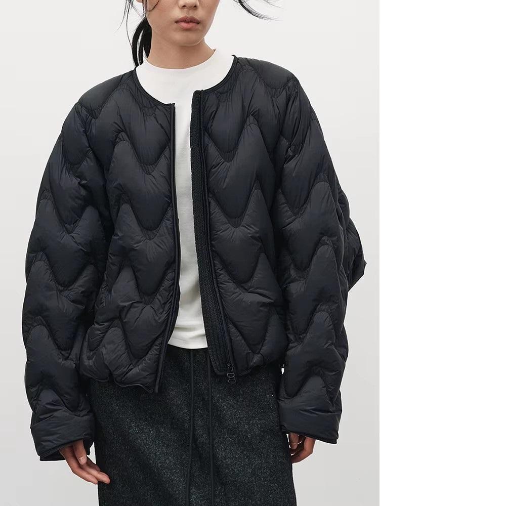 Autumn Winter Lightweight Wave Quilted Puffer Jacket Women Loose Round Neck Short White Duck Down Coat Outwear