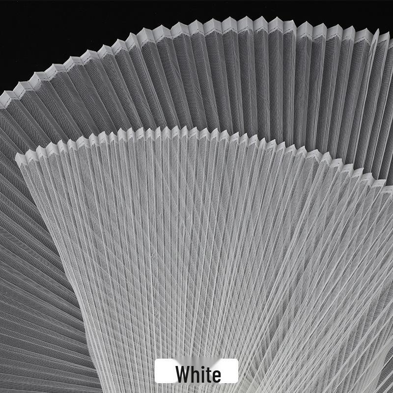 

Ткань для свадебного декора ручной работы в стиле выпускного - жесткая сетка с крупными и мелкими складками гармошкой White (1 meter stretched)