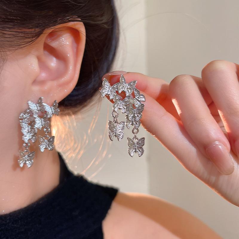 

Super Immortal Versatile Temperament Metallic Feeling Exaggerated Butterfly Tassel Earrings For Women 1 pair срібний