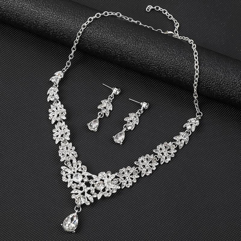 GemChic Women's New Exquisite Alloy Hollow Flowers Crystal Zircon Drops Pendant Necklace Earrings Two Piece Set Birthday Christmas Jewelry Gift