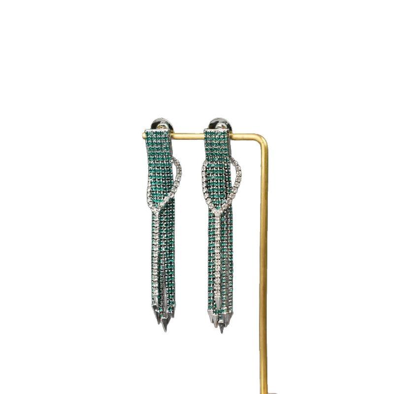 Retro Rhinestone Long Fringed Stud Earrings Fashion Style Queen Trend Earrings Light Luxury Design Fashion Earrings