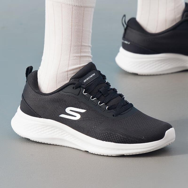 Skechers Women s Lightweight Breathable Sport Shoes EU 35.5