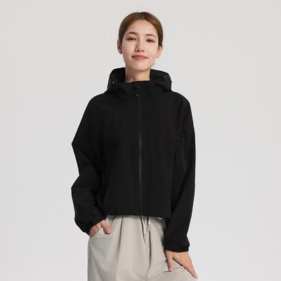 25 Spring and Summer New Women's Short Trench Coat Windproof and Waterproof Jacket Outdoor Sports and Leisure Mountaineering Suit