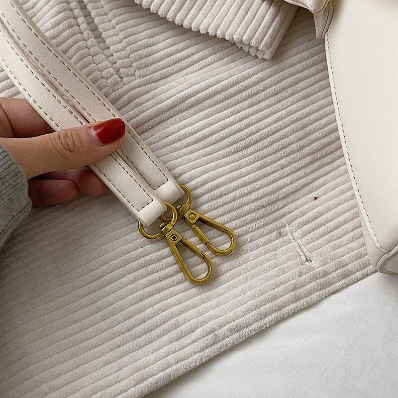 tote bolsa with flap