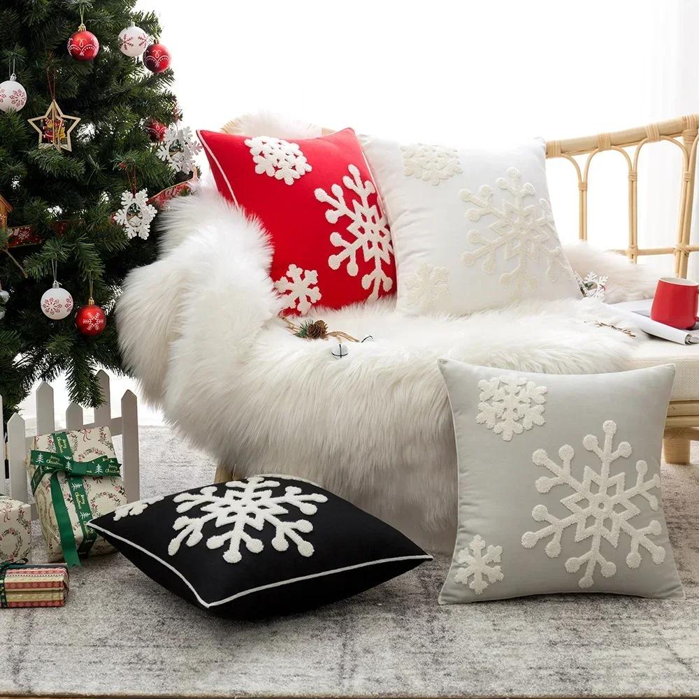 Christmas Throw Pillow Plush Cushion/ Pillow Cover for Sofa Living Room Decoration Nordic Pillowcases Home/ Bedroom Decor