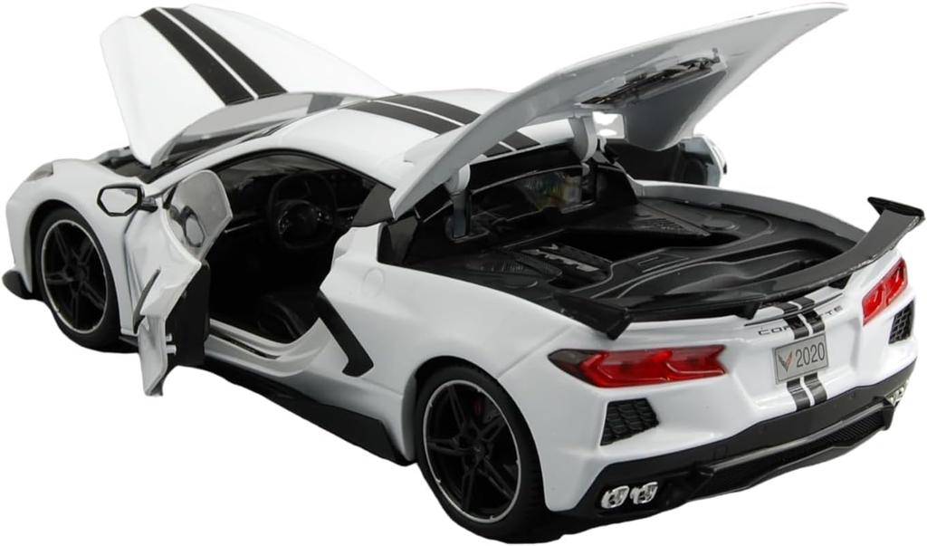 Maisto 2020 Corvette Stingray Coupe C8 White 1/18 Scale Special Edition Model with Display Base, Opening Doors, and Working Suspension