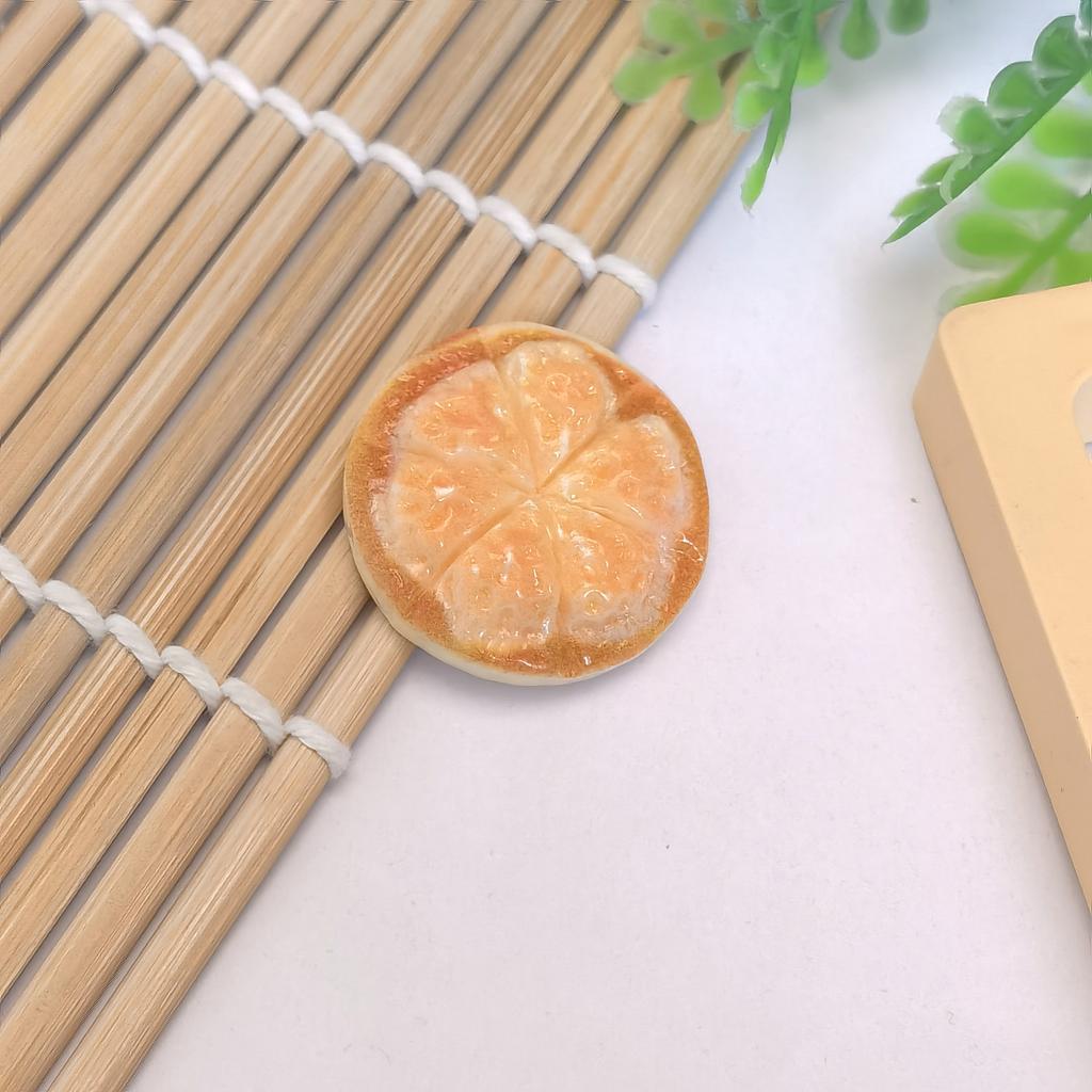 100Pcs Simulation Cute Pizza Resin Flatback Cabochon Scrapbooking Embellishment Phone Decor DIY Decoration Mini Food Crafts