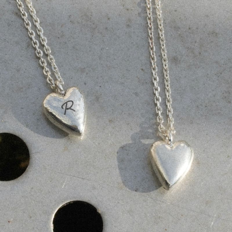 POSTLUDE [SILVER] MINI CHUNKY LONG HEART P N