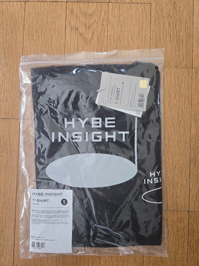 [Б/У] Футболка HYBE INSIGHT Черная S