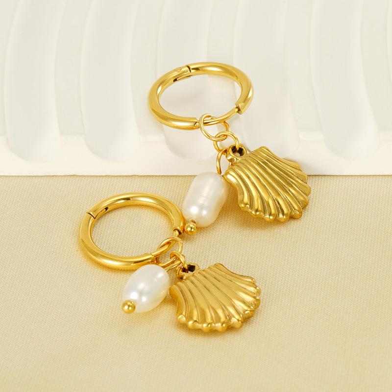 European and American Designer Titanium Steel Pearl Earrings – Women's High-End French Fan-Shaped Fashion Jewelry