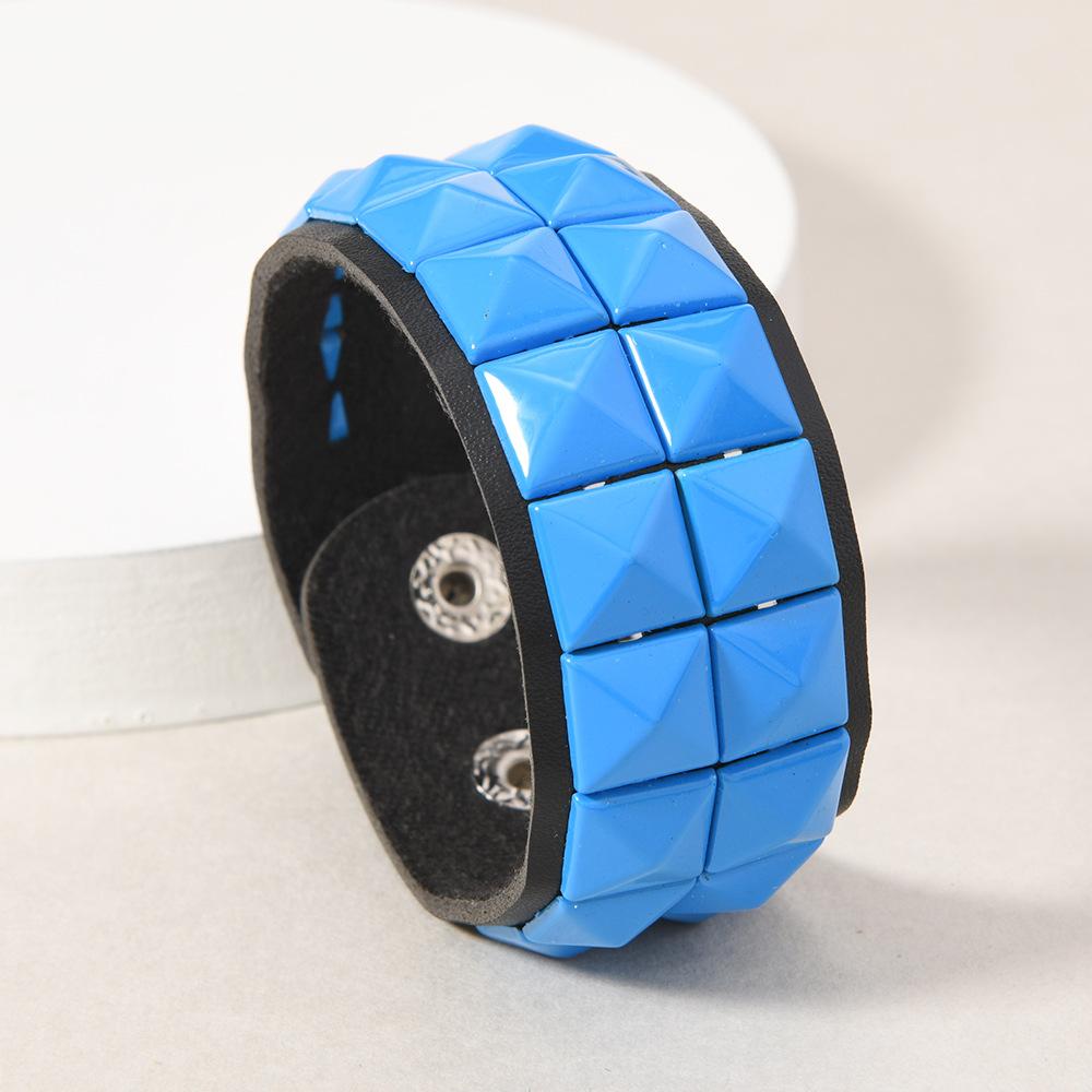Hip Hop Rock Wide Wrap Bangle Hand Rainbow Color Block Spiked Bracelet for Men Women Punk Rivet Leather Cuff Bracelets