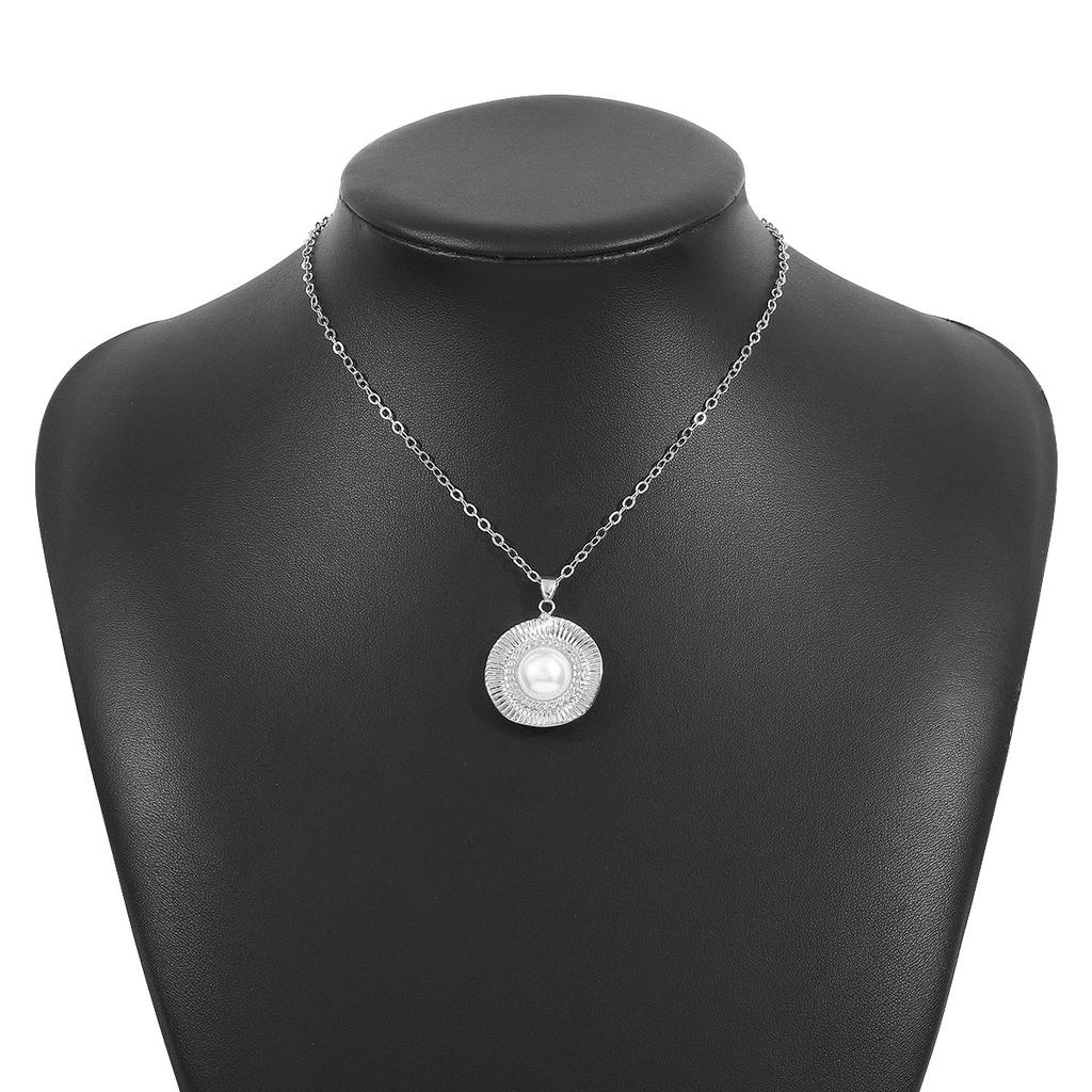 Fashion French Geometric Inlaid Pearl Stud Earrings, Necklace, Fashion Temperament Niche Alloy Accessories