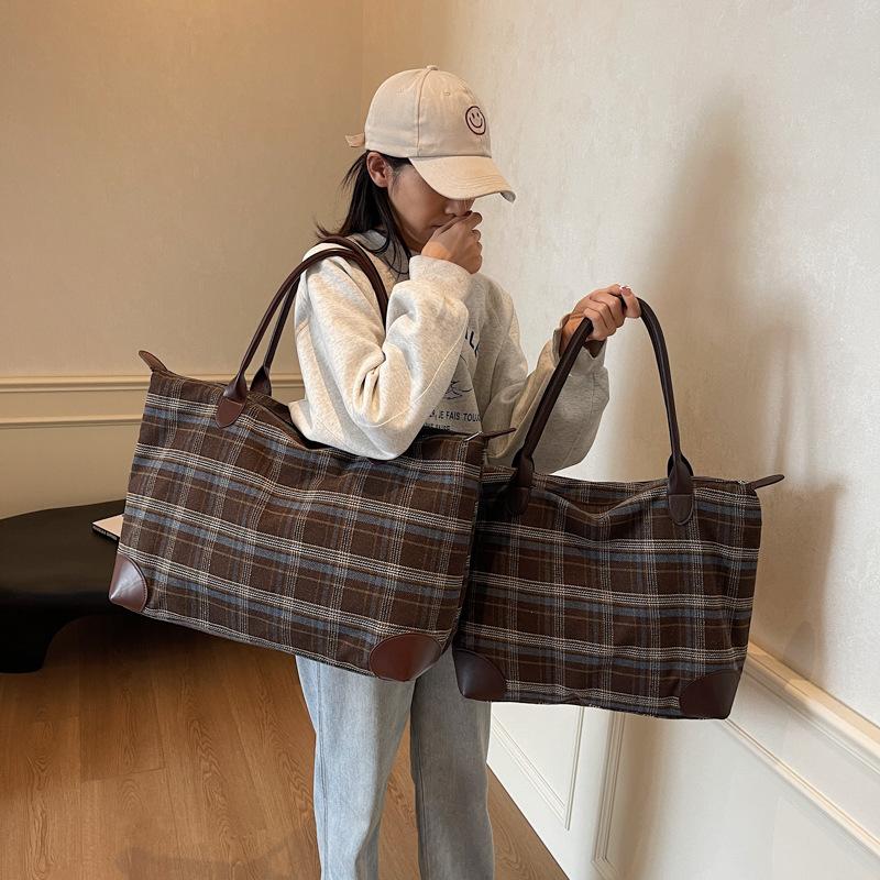 Geantă de Mână Plaid de Picnic în Aer Liber de Mare Capacitate pentru Depozitare, Bagaj de Mână pentru Uz Casnic, Geantă de Călătorie de Nișă Personalizată