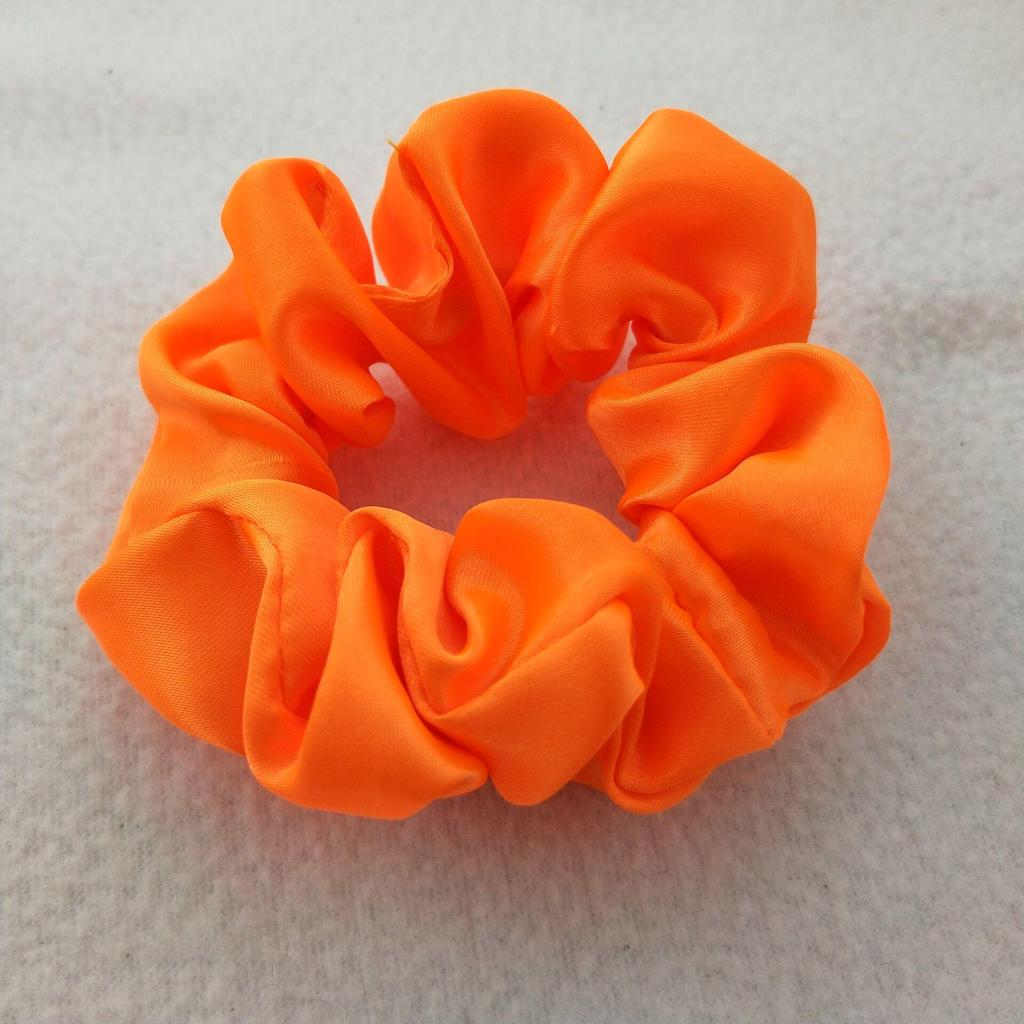 Satin Silk Hair Tie: High-End Women's Rubber Band for Elegant Buns