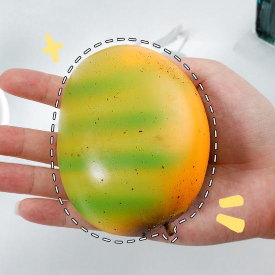 Squeeze Toy Simulated Mango Shape Slow Rebound Decompression Toy Soft Color Changing Green to Orange Safe Stress Relief Toys