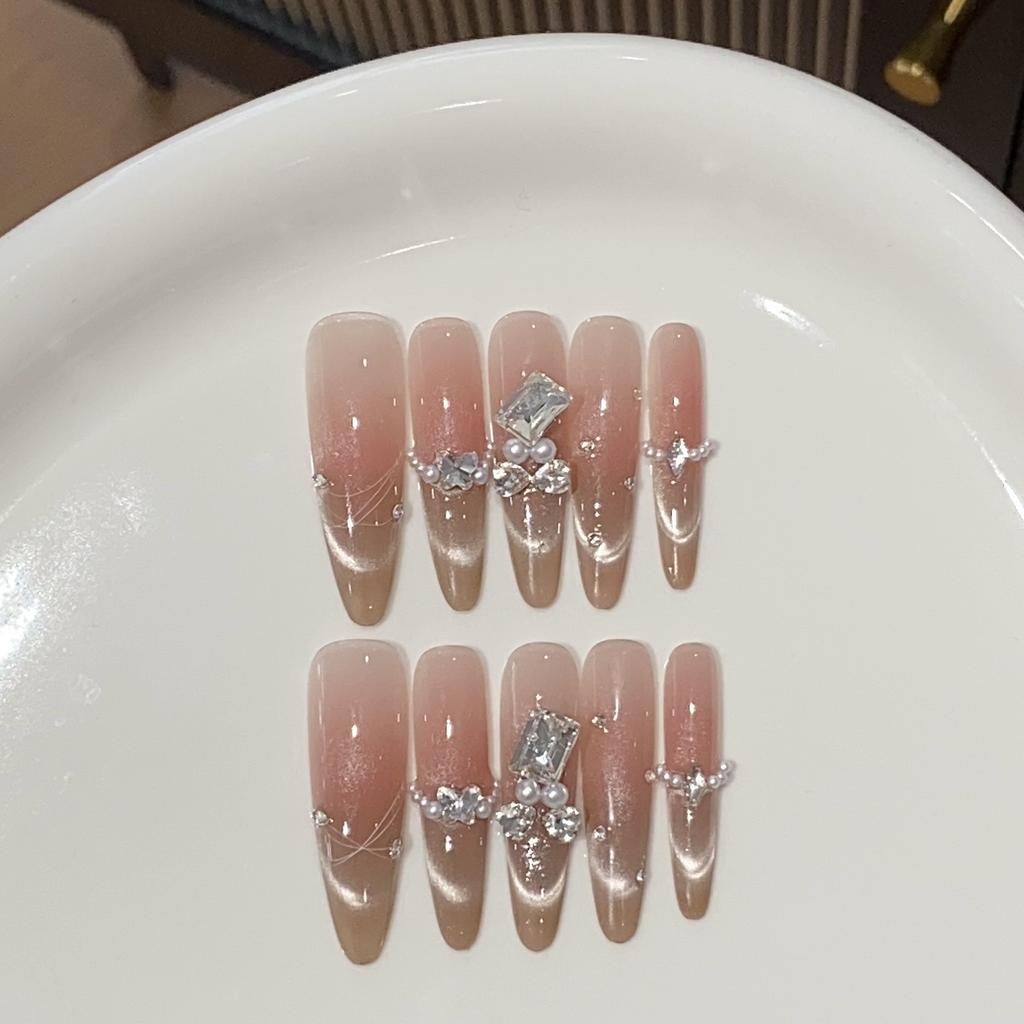 Pure Desire Ice-transparent Powder Gradient Smile Cat Eye Pearl Broken Diamond French Pile Diamond Jade Wear Armor