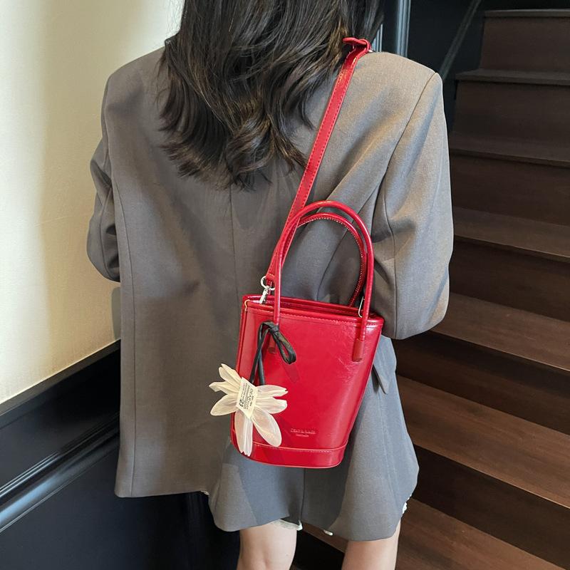 Fashion Handbag Solid Color New Casual Solid Color Shoulder Bag Commuter Messenger Bag