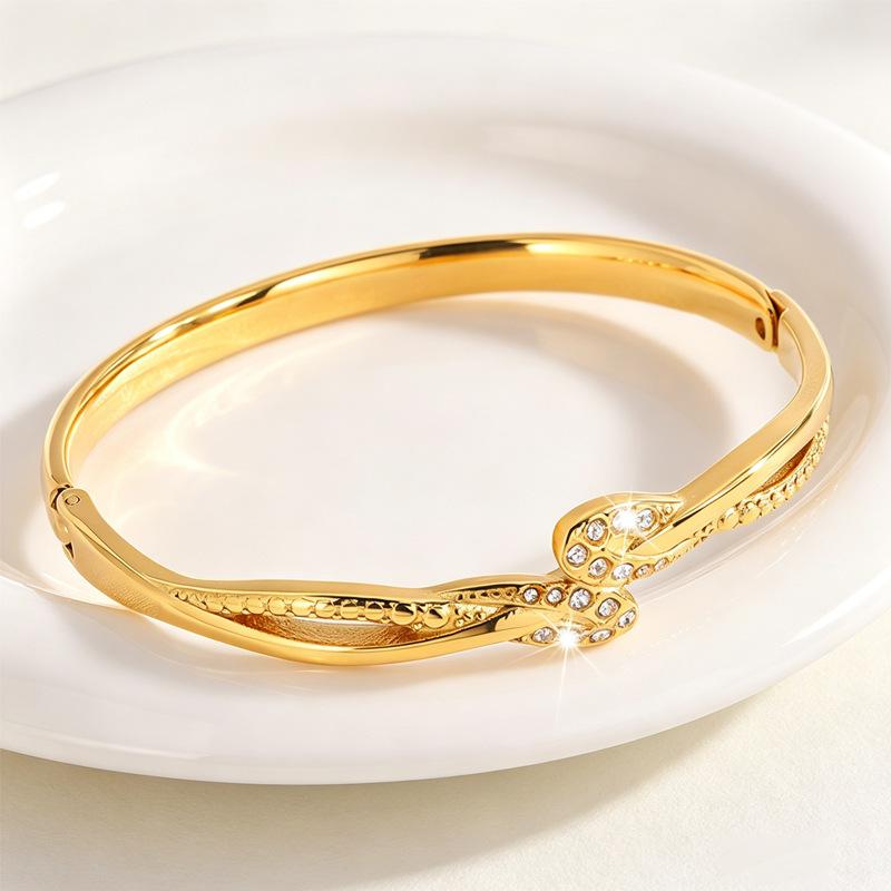 Personalized Design Open Does Not Fade Light Luxury Diamond-encrusted High-value Gold Women's European and American Jewelry