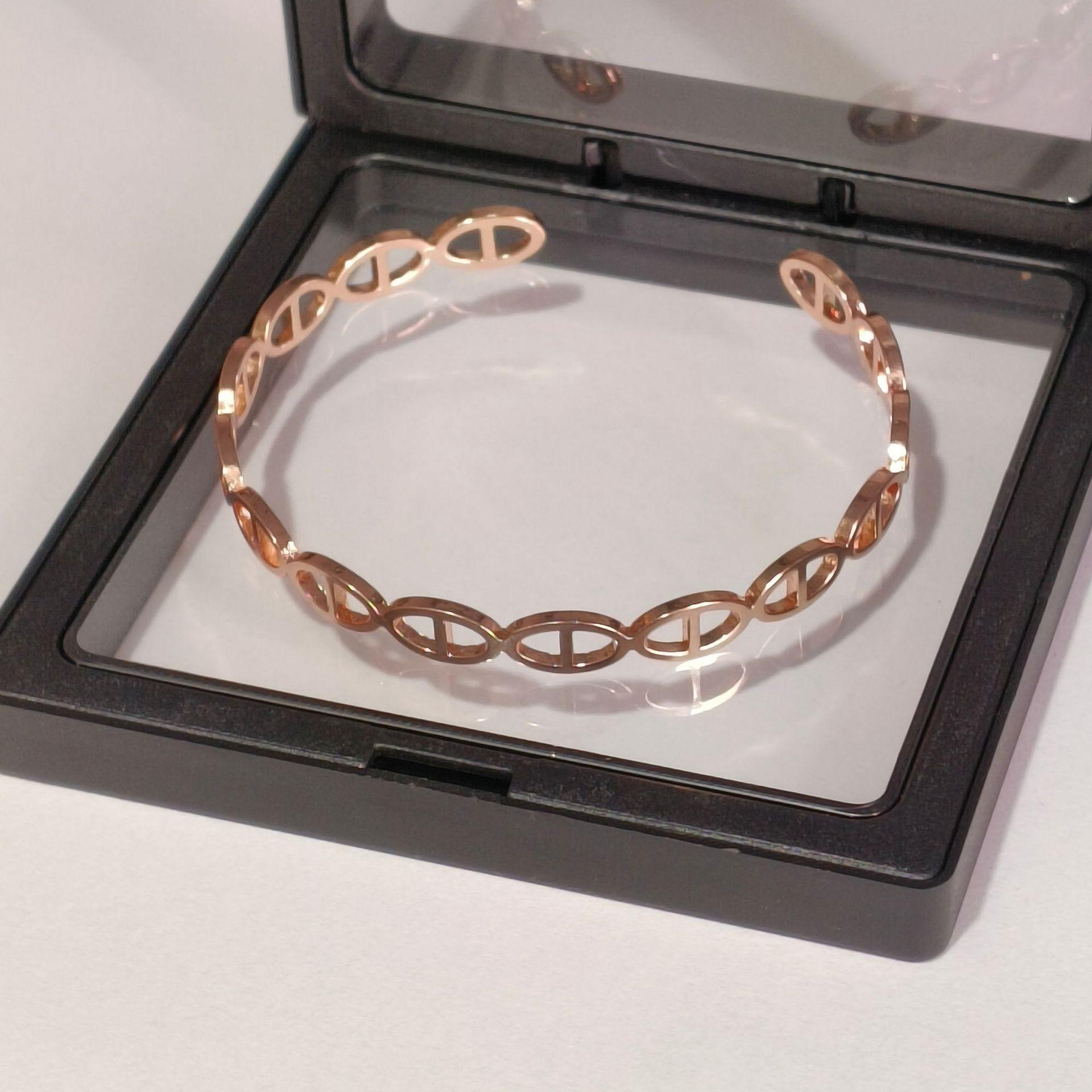 

Simple Pig Nose Bracelet Personalized Retro Versatile Rose Gold Open Bracelet Bracelet