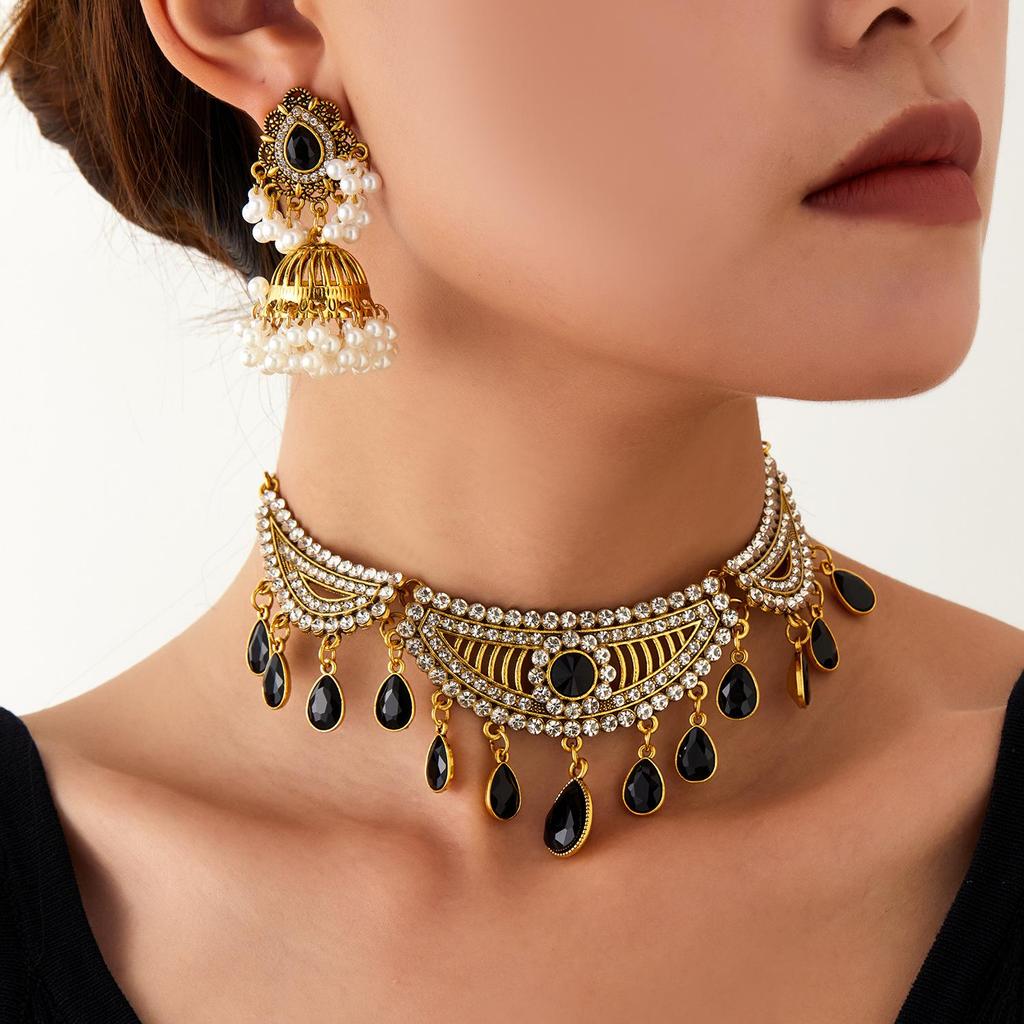 Middle Eastern Style Water Drop Necklace & Bell Earring Set
