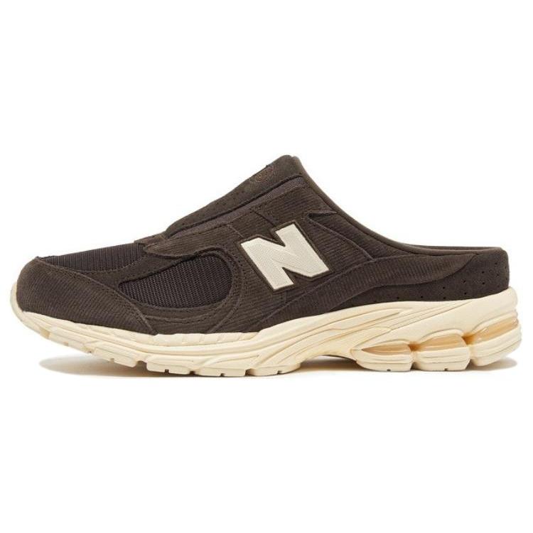 New Balance 2002R Mule  Brown Beige  Men s M2002RME EU 36