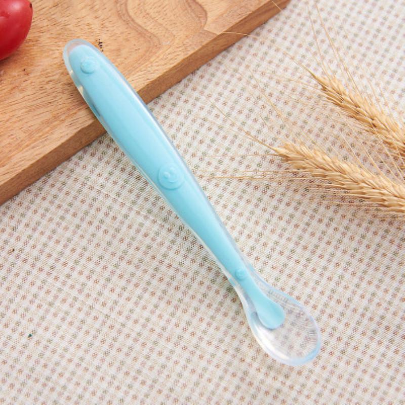 1Pc Baby Feeding Spoon with Storage Box Non-Slip Baby Trainning Spoon Food Grade Silicone Cute Baby Feeding Tableware Utensils