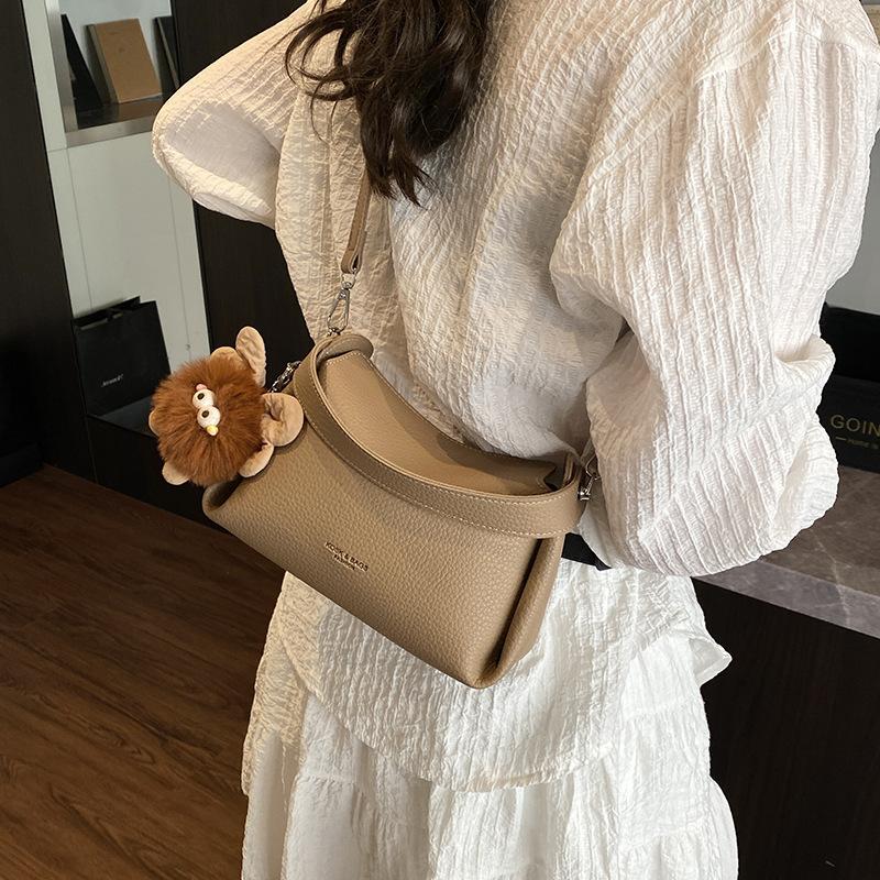 Handbag Women's New Fashion Shoulder Casual Soft Leather Messenger Bag