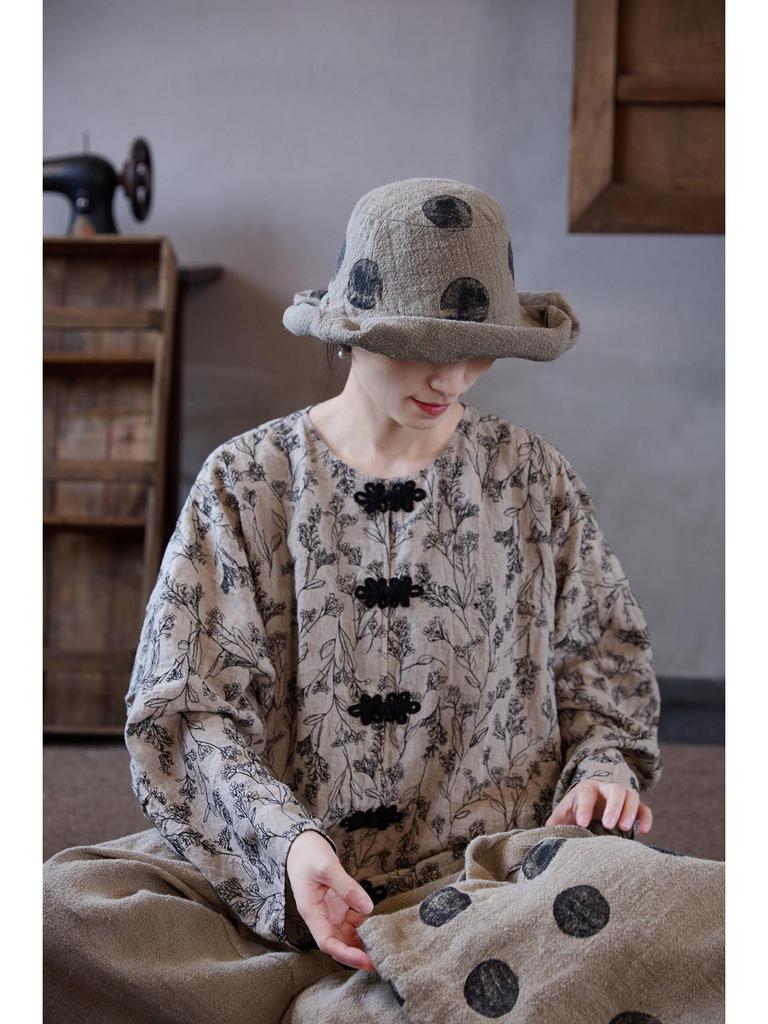 Highly Recommended Retro Floral Embroidery Lightweight Shirt - Autumn Chinese Style