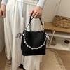 Commuter portable bucket bag women's new popular versatile shoulder bag simple commuter messenger bag