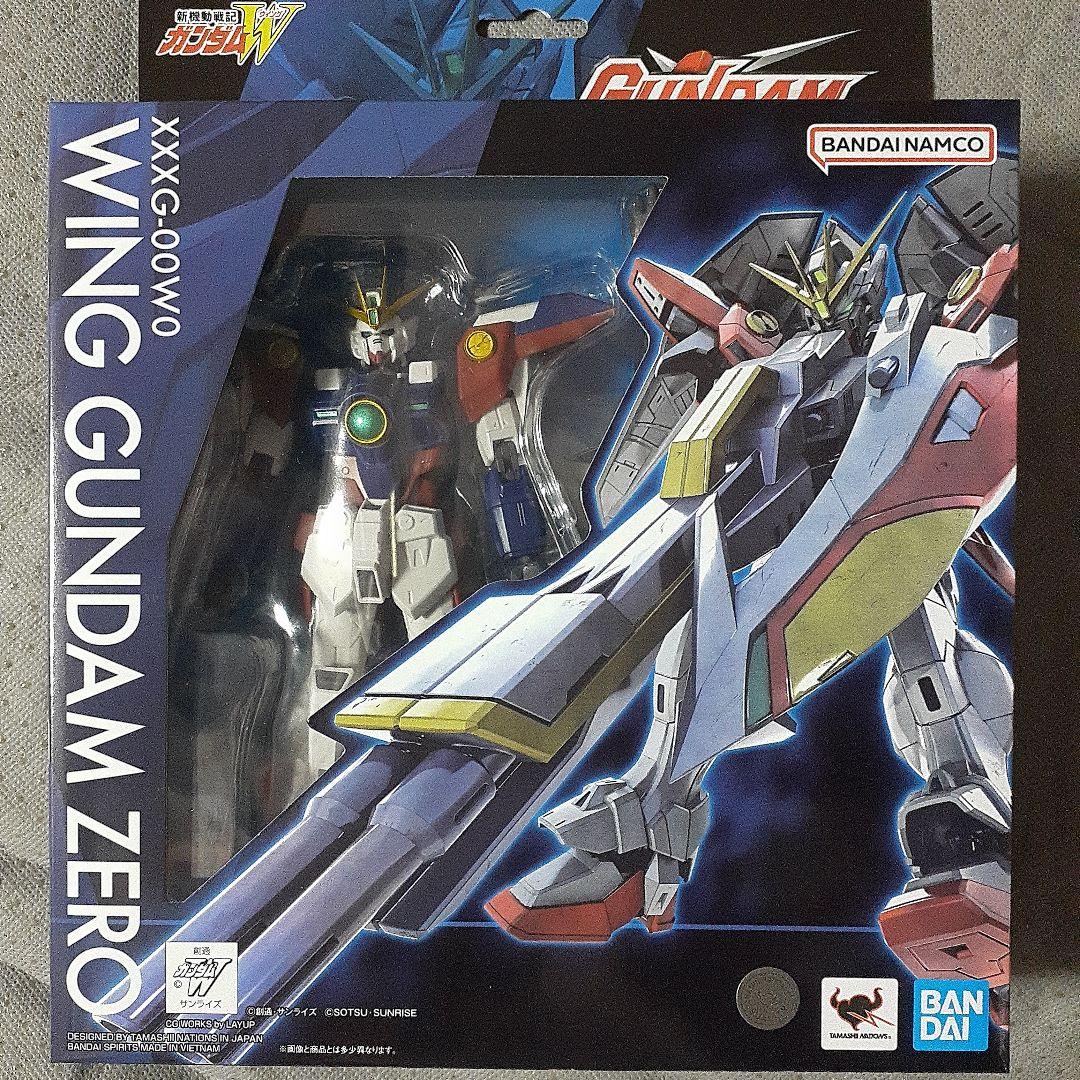 

[USED] GUNDAM UNIVERSE Wing Gundam Zero Gundam Universe
