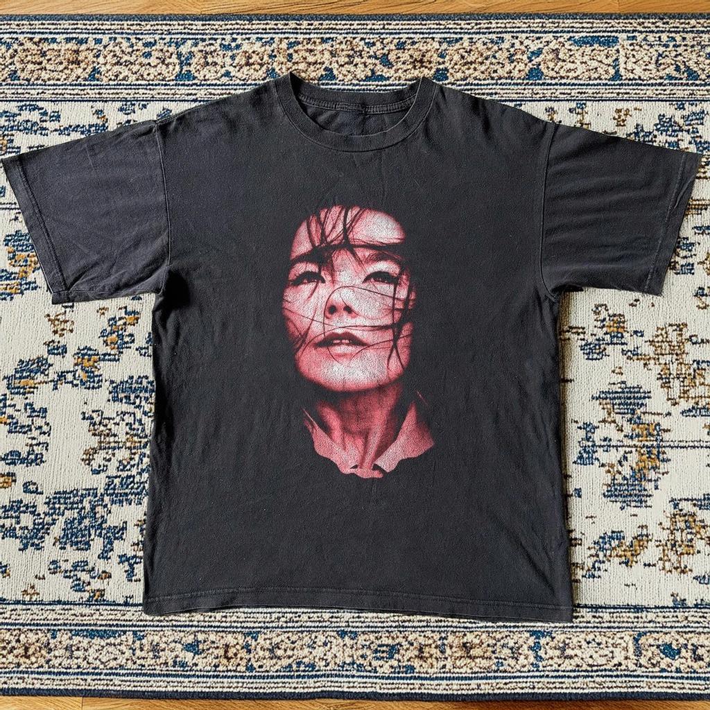 Bjork Black Retro Music Band Unisex T-Shirt Size S-
