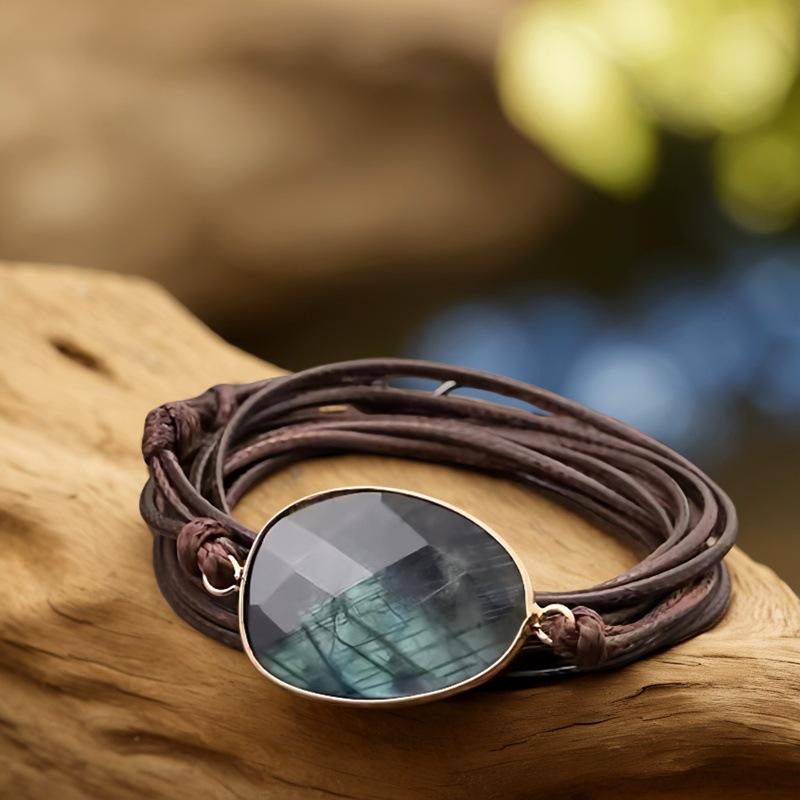 

Bohemian jewelry, labradorite, multi-layered hand-wound friendship bracelet, adjustable handicraft. Dark Coffee