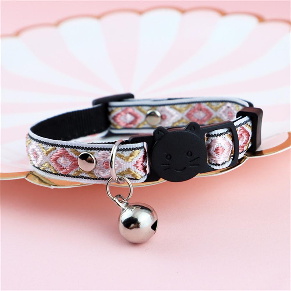 

Кошачий ошейник Товары для питомцев Защита от удушья Этнический жаккард Безопасное ожерелье Регулируемый кошачий ошейник с колокольчиками