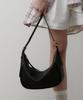 Ostkaka Fortune Hobo Cross Black