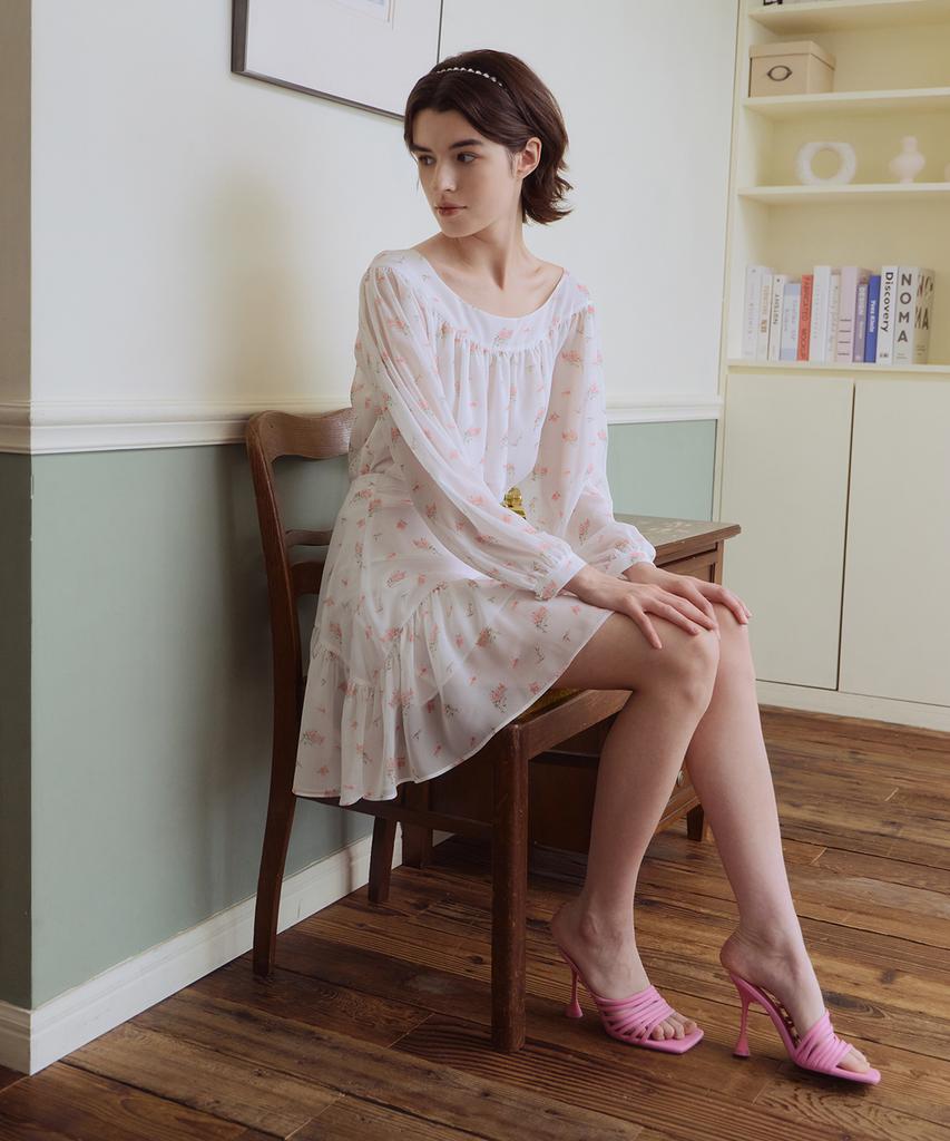 Aiseugadeuneiogongpal Splendeur De La Rose Print Skirt