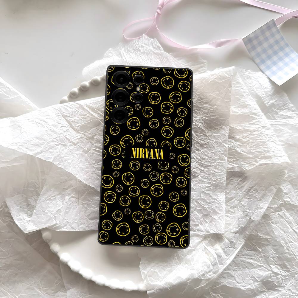 N-Nirvana Rock Band Phone Case For Samsung S 24 Fe 25 Ultra Plus 20 Lite 21 30 22 23 24 22 Ultra 5G Fundas