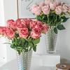 2025 Künstliche Rosen-Blumenarrangement für Wohnzimmer- & Esstischdekoration