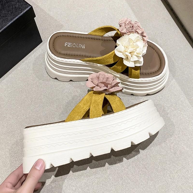 Fashion 7.5CM High Platform Slippers Women Summer Thick-soled Ladies High Heels Flower Slides Shoe Beach Sandals Ethnic style Flip Flops