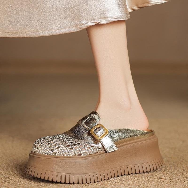 Slippers women's summer wear fashionable versatile sandals women's hole shoes 6cm thick sole heightening bag head half drag