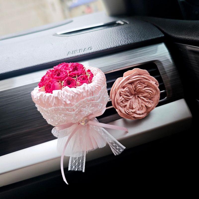 Car Air Freshener Rose Eternal Flower Bouquet Air Vent Decoration Aroma Diffuser Stone Car Fragrance Ornament High-End Gift