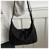 Fashion versatile underarm large-capacity nylon cloth bag women's new autumn commuting shoulder dumpling bag