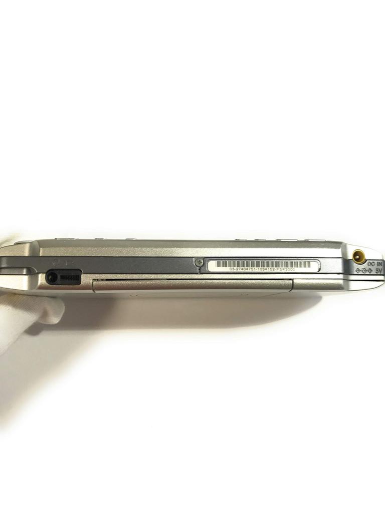 PSP Argent Mystique "PlayStation Portable" (PSP-3000MS)