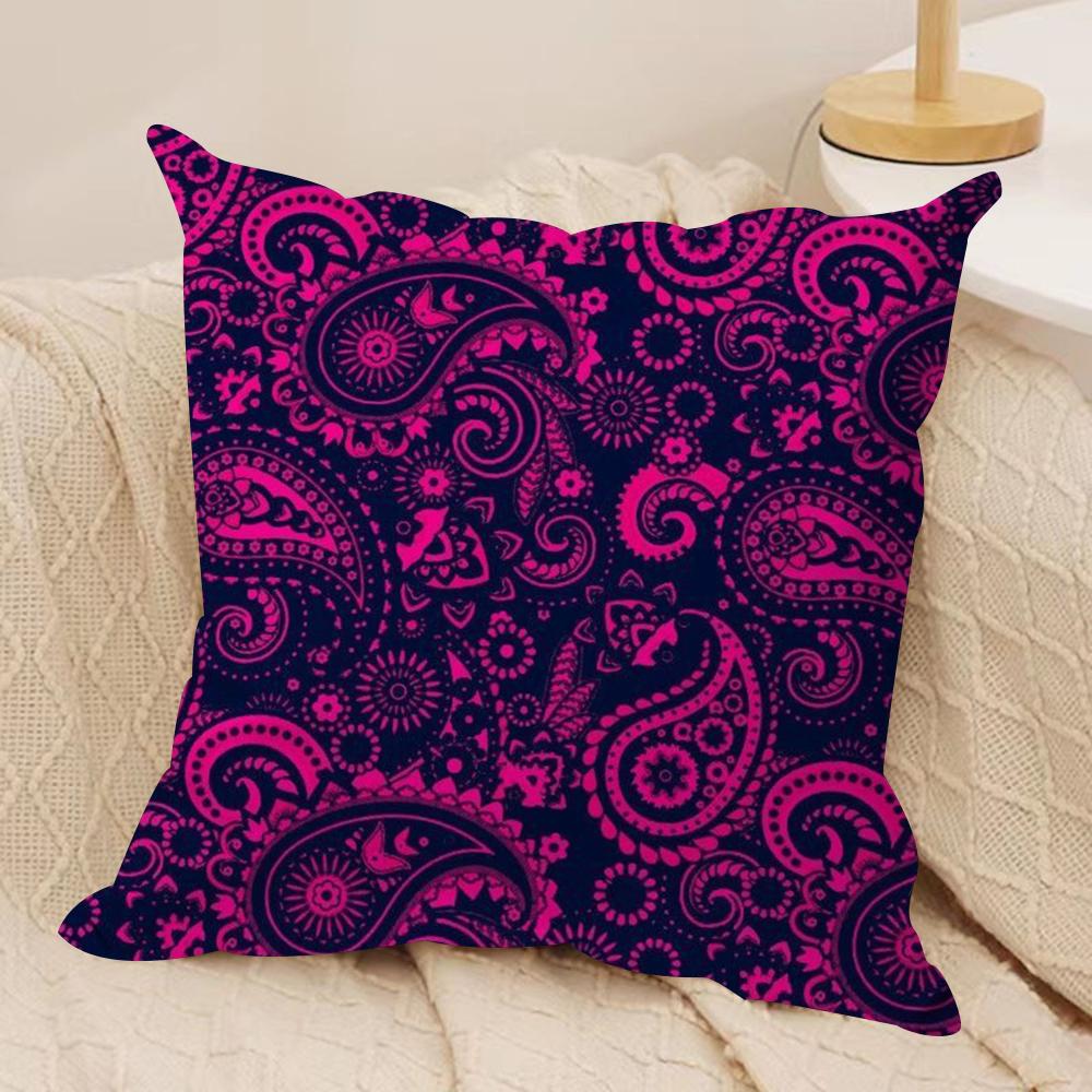 Painted Designp-Paisleys Cushion Cover Soft Plush Fabric Double-Sided Printed Sofa Cushion Cover For All Seasons Home Decor Gift