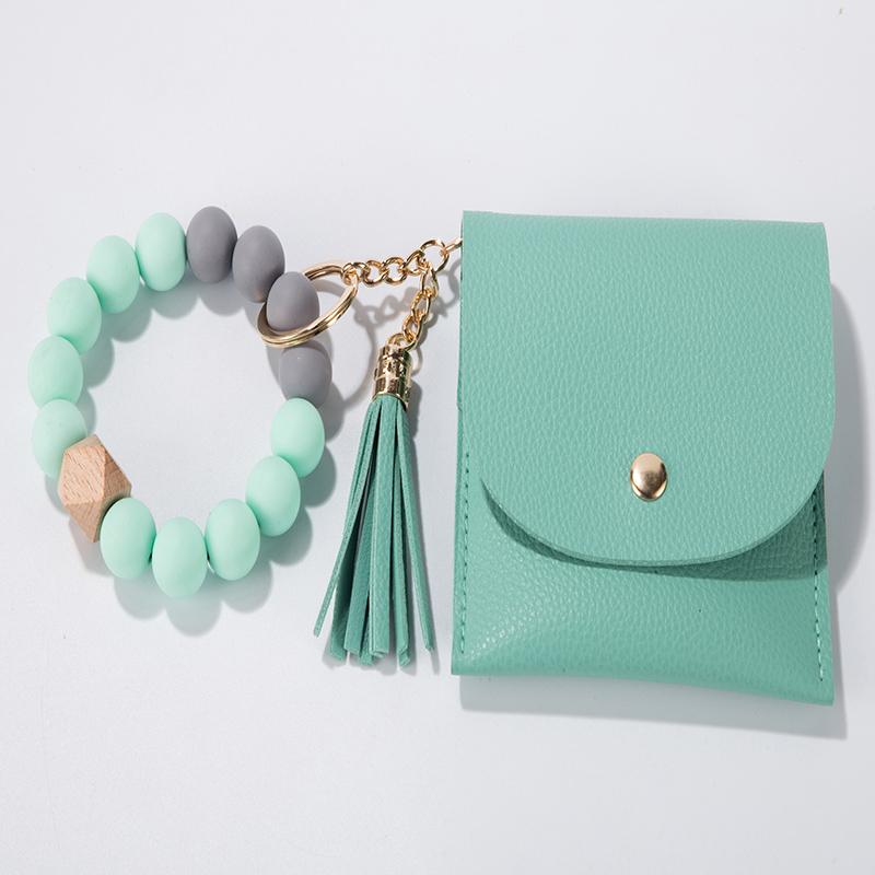 Food Grade Keychain Bracelet Silicone Wallet With Wood Bead and Wallet Women's Key Chain Bangle With Tassel and Purse