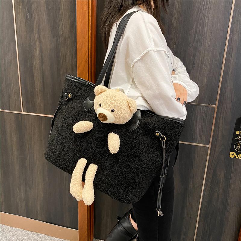 Dámská taška přes rameno Bear Velkokapacitní semišová kreslená taška Plyšová taška