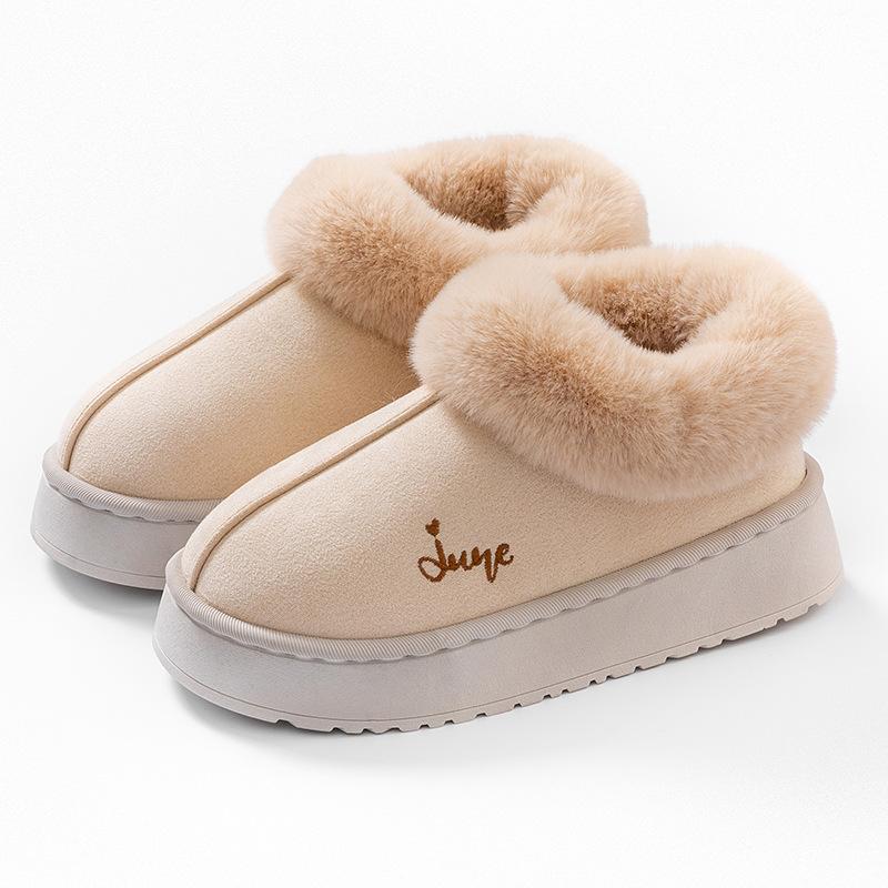 thick-soled bag and cotton slippers, plush cotton shoes for home use in autumn and winter, and couple warm snow boots when going out.