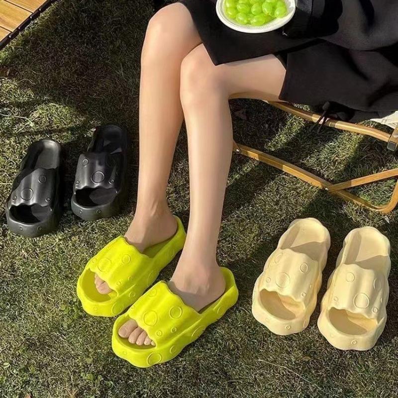 Slippers Women Wear Super Thick Soft Soles Step On Shit Feeling Summer Home Indoor Red Slippers Trend High-end Women's Shoes
