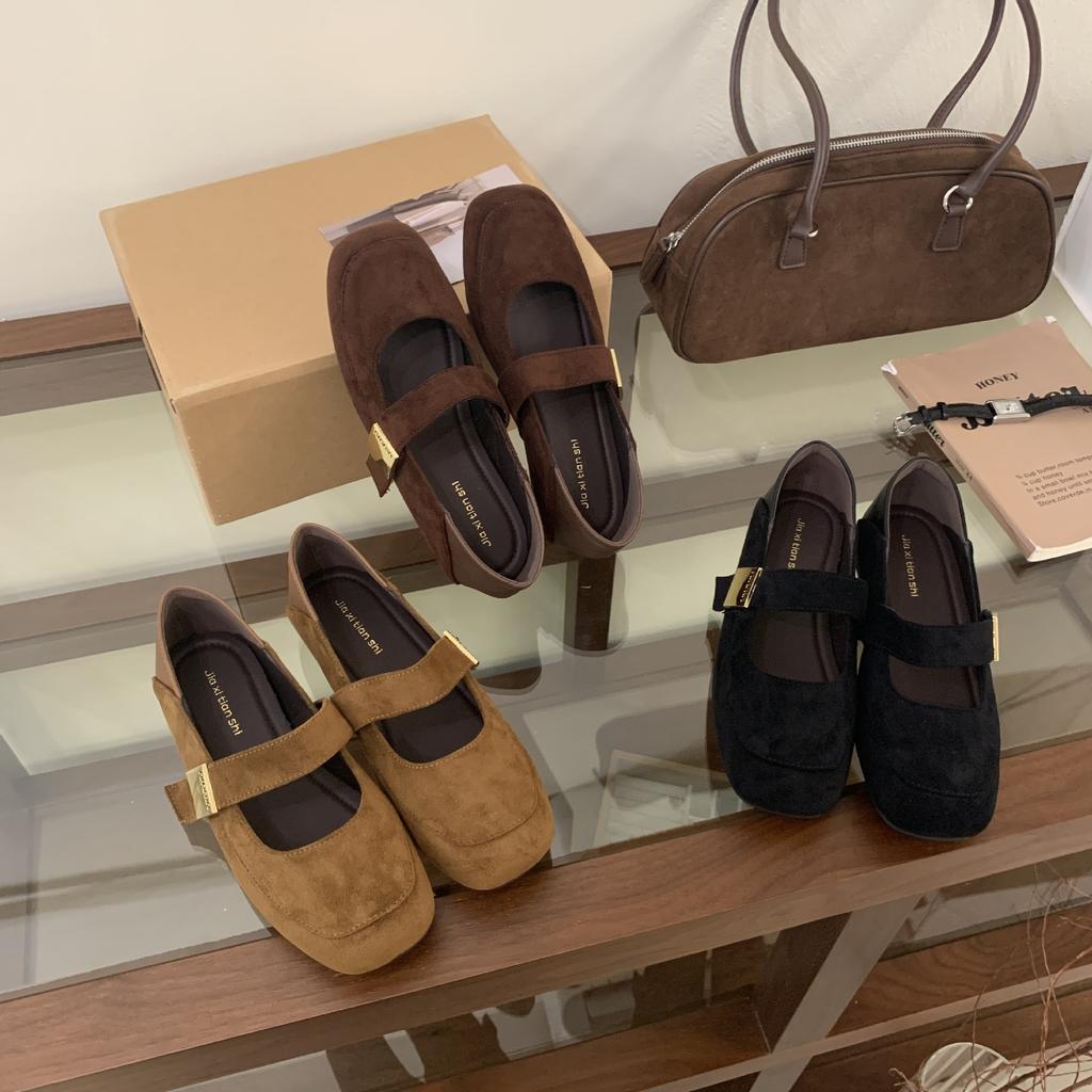 Retro Mary Jane Shoes 2025 New Korean Temperament Elegant Suede Metal Buckle Round Head Thin Soft Sole Ballet Shoes